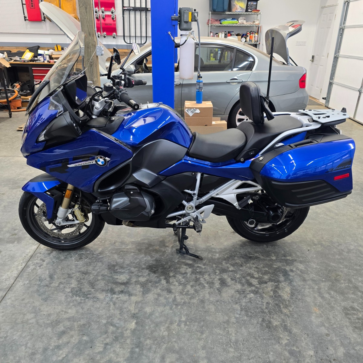 2021R1250RT Pic1.jpg